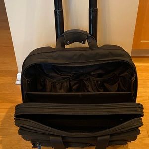 🔥 Authentic TUMI Expandable, Rolling, Brief Case
